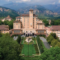 Company logo The Broadmoor Hotel